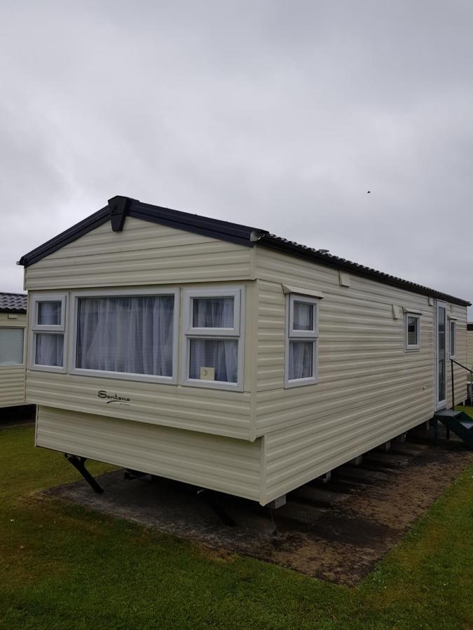 Delta Santana Apartment Looe Exterior photo